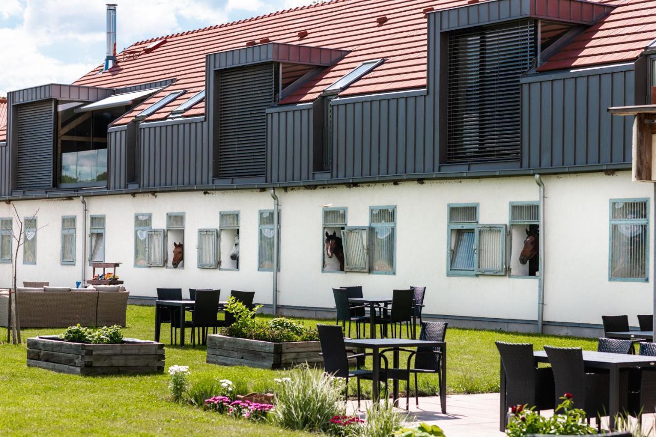 Bilichov Hotel Exterior foto